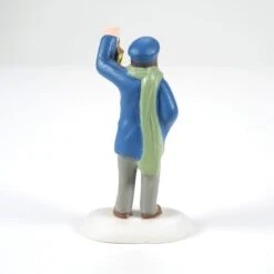 Department 56 Nightwatch(Nightwatch) -Holiday Gift Shop 6011397 2