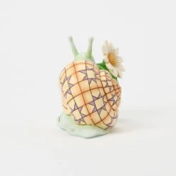 Enesco Gift Snail With Daisy Flower Fig(Snail With Daisy Flower Fig) 16 Enesco Gift Snail With Daisy Flower Fig(Snail With Daisy Flower Fig) -Holiday Gift Shop 6017782 5